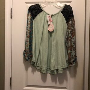 Beautiful blouse. Size M